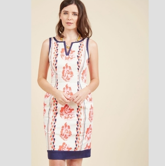ModCloth Leader Sheath Dress - Picture 1 of 10